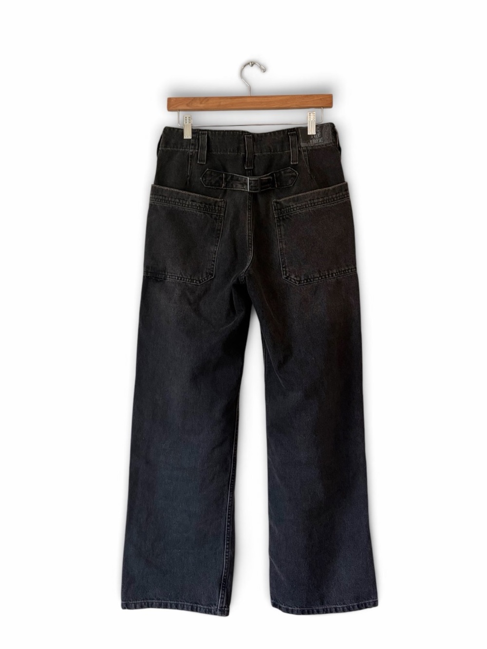 We The Free Major Leagues Vintage Black Mid-Rise Cuffed Jeans - Picture 4 of 8